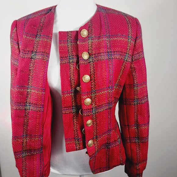 Linda Allard Ellen Tracy 8P Red Plaid Tweed Jacket Gold Buttons w/ Chain Classic - Picture 8 of 16